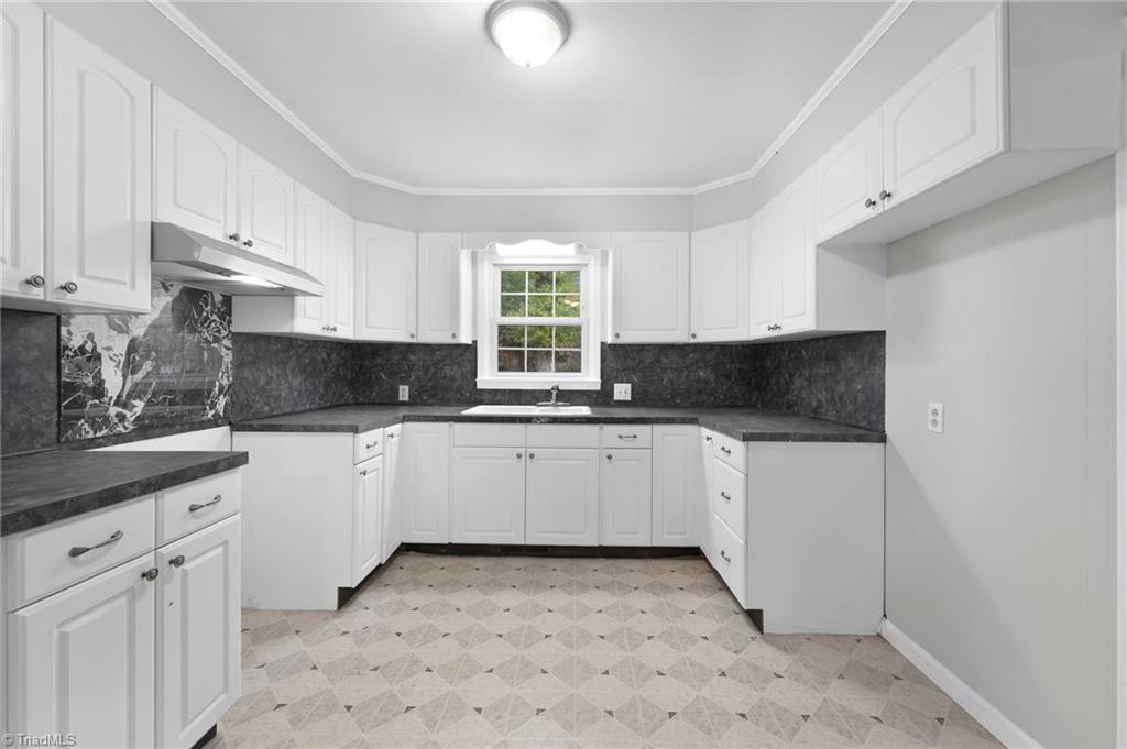 126 McCoy Road Reidsville, NC 27320 - Photo 9 of 33 Gallery Image 9