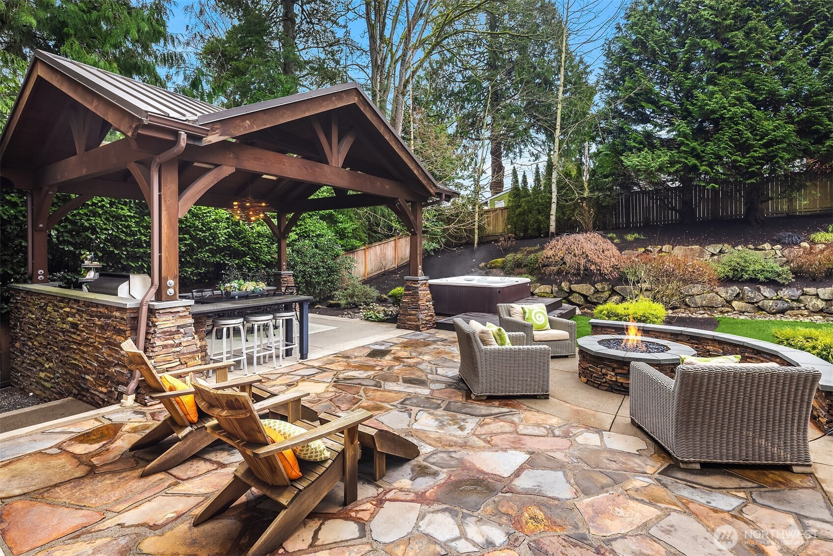 9843 Northeast 25th Street Bellevue, WA 98004 - Photo 19 of 19