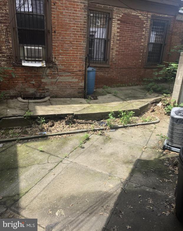 3813 Baring Street Philadelphia, PA 19104 - Photo 12 of 43 Unit 1 - Back Patio