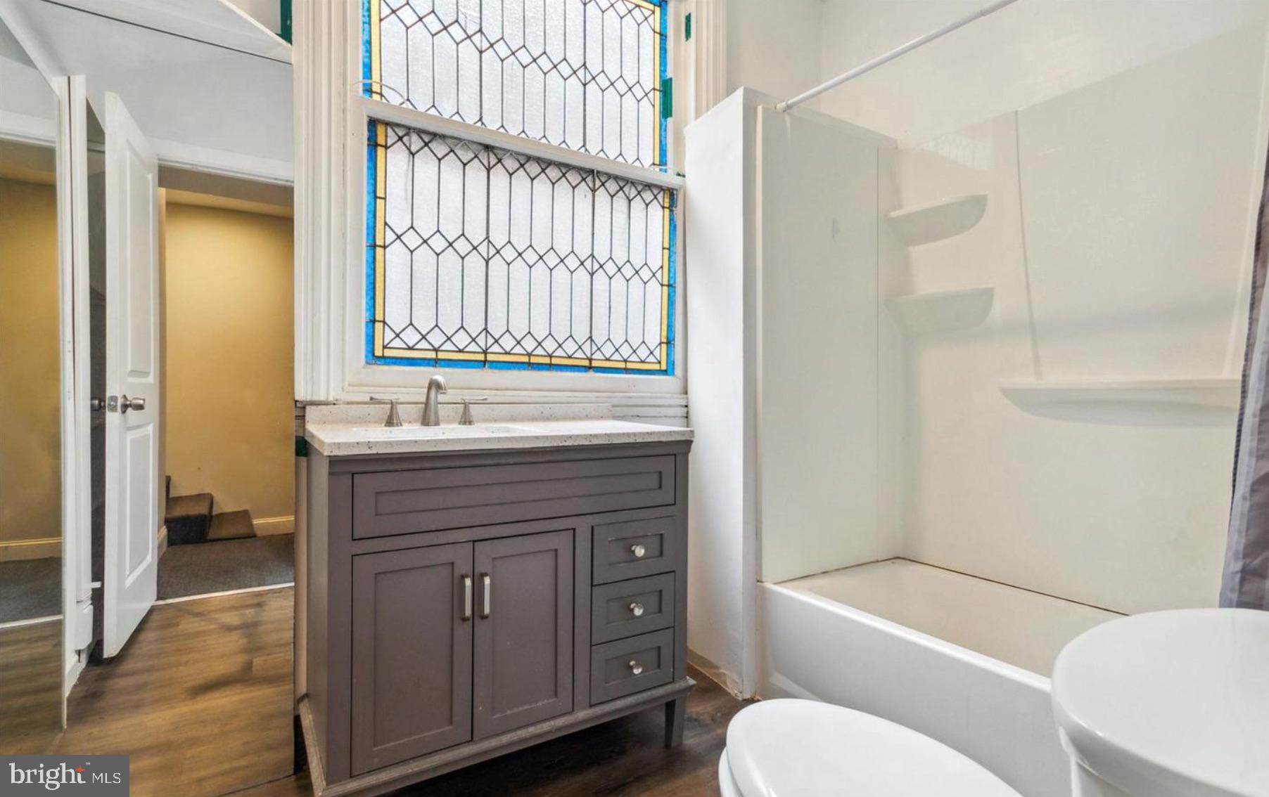 3813 Baring Street Philadelphia, PA 19104 - Photo 22 of 43 Unit 2 - Full Bathroom