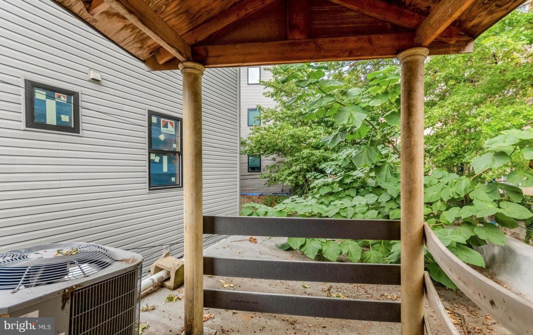 3813 Baring Street Philadelphia, PA 19104 - Photo 27 of 43 Unit 2 - Outdoor Deck