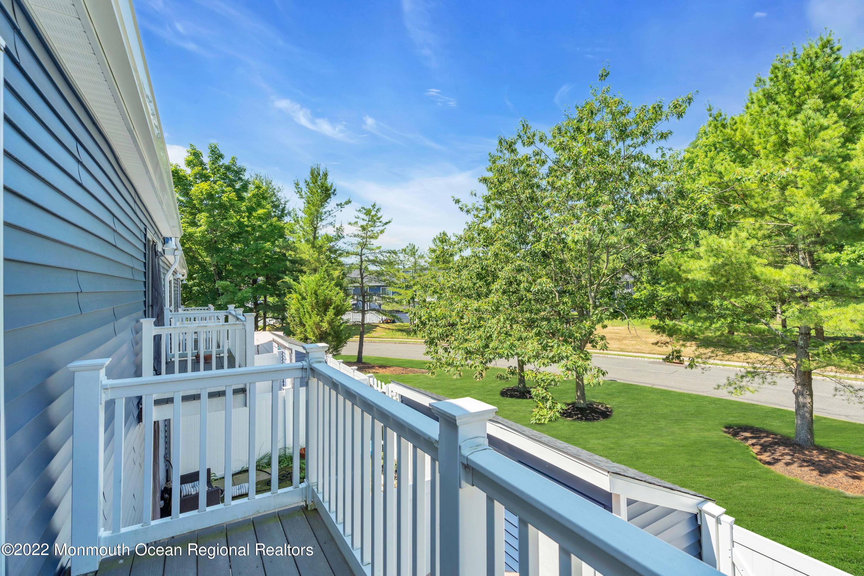 4 Spring Court Tinton Falls, NJ 07724 - Photo 21 of 31 038_dsc09681-1