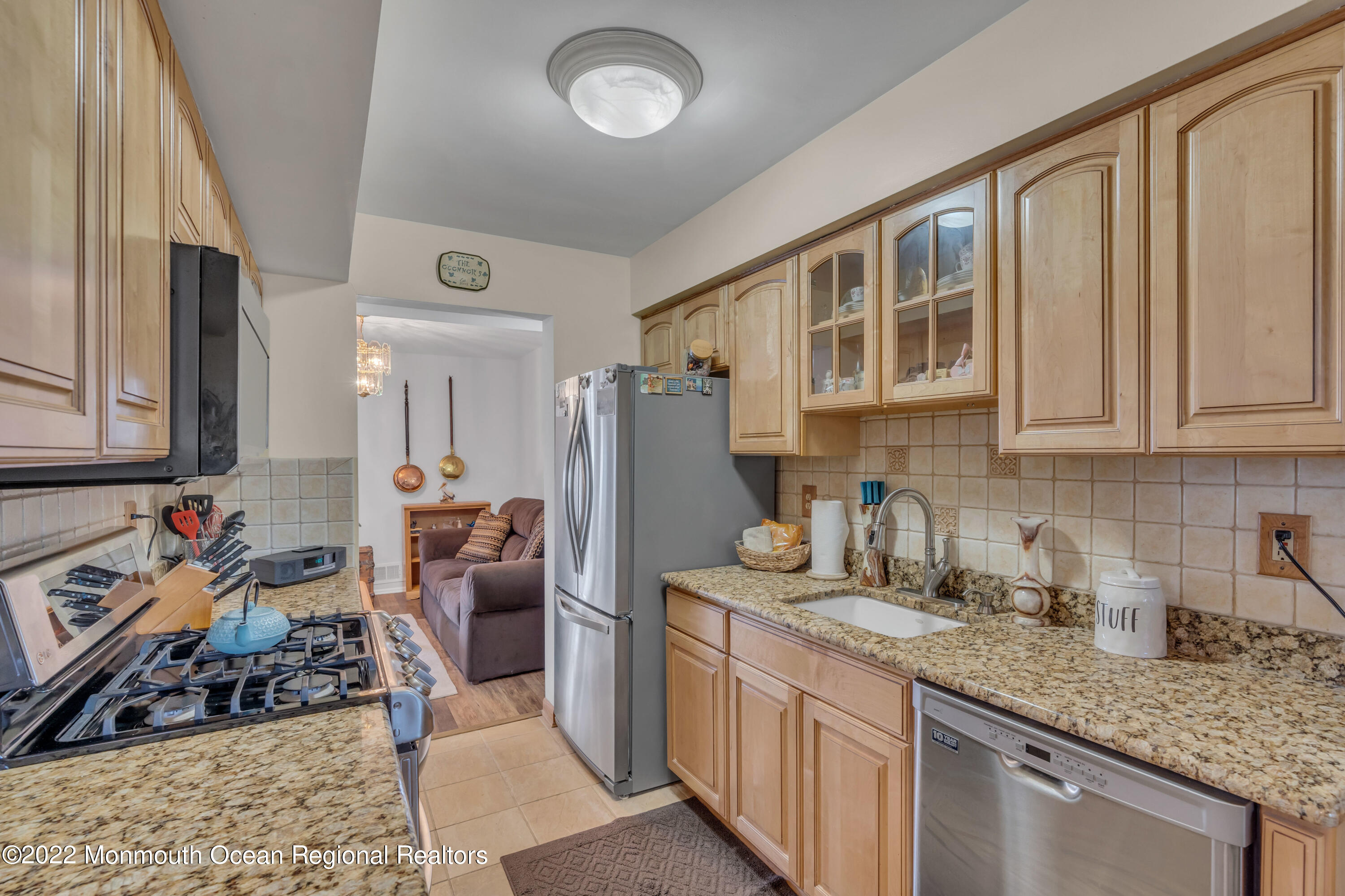 4 Spring Court Tinton Falls, NJ 07724 - Photo 4 of 31 023_dsc09606