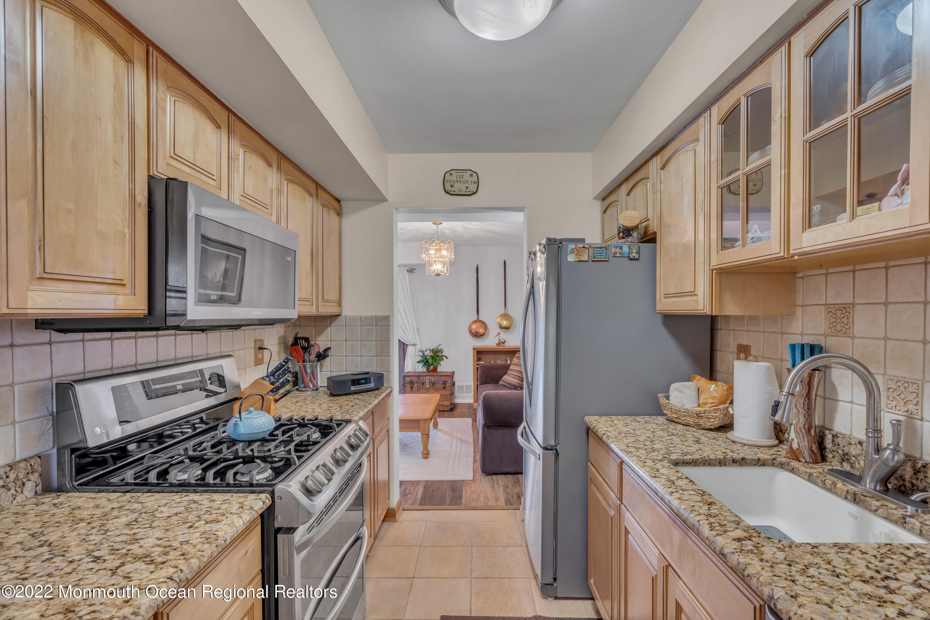 4 Spring Court Tinton Falls, NJ 07724 - Photo 5 of 31 024_dsc09611