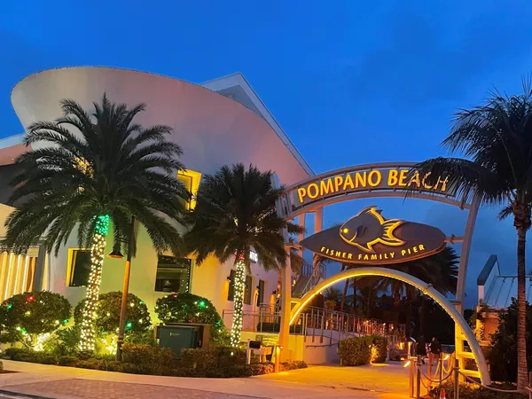 $2,400 | 1201 South Riverside Drive, Unit 207, Pompano Beach, FL 33062