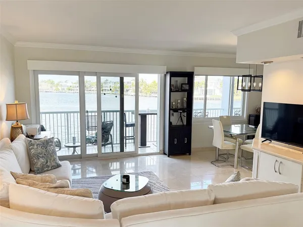 $2,400 | 1201 South Riverside Drive, Unit 207, Pompano Beach, FL 33062