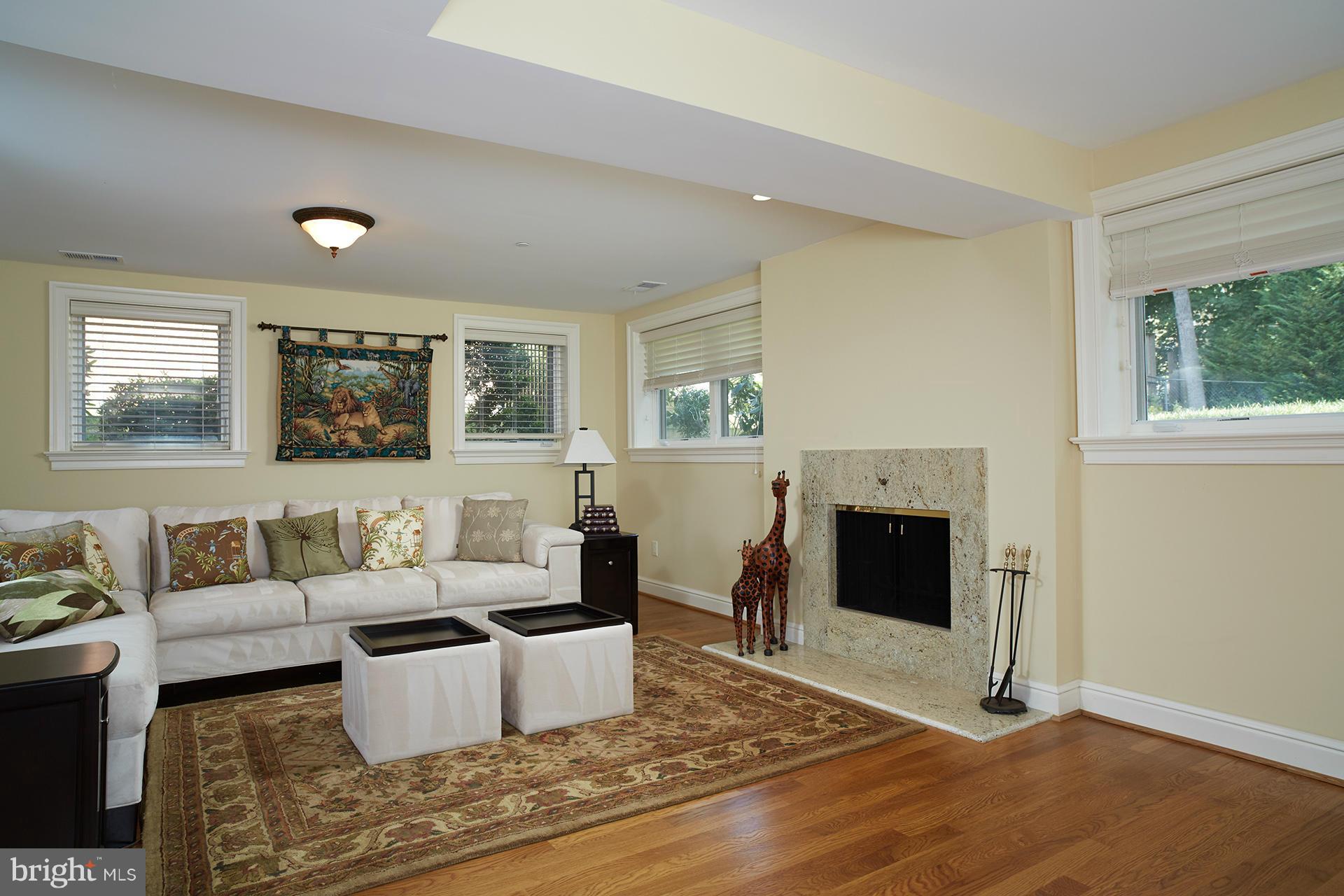 4521 29th Street Northwest Washington, DC 20008 - Photo 19 of 29 Living Room