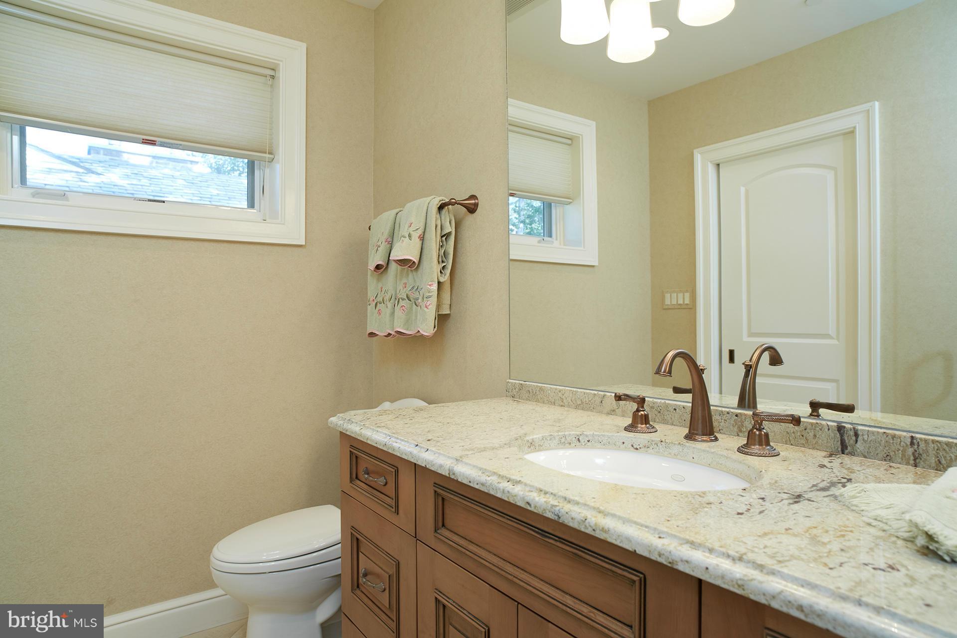 4521 29th Street Northwest Washington, DC 20008 - Photo 22 of 29 Bath