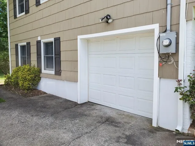 $4,900 | 132 Chadwick Place, Glen Rock, NJ 07452