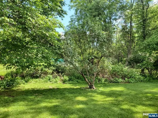 $4,900 | 132 Chadwick Place, Glen Rock, NJ 07452