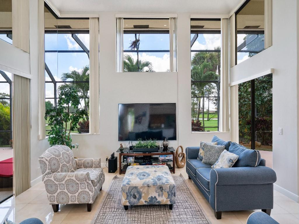 10487 Stonebridge Boulevard Boca Raton, FL 33498 - Photo 4 of 66 Photo 4