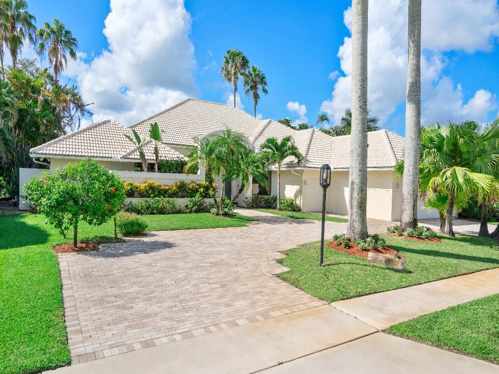 10487 Stonebridge Boulevard Boca Raton, FL 33498 - Photo 49 of 66 Photo 49