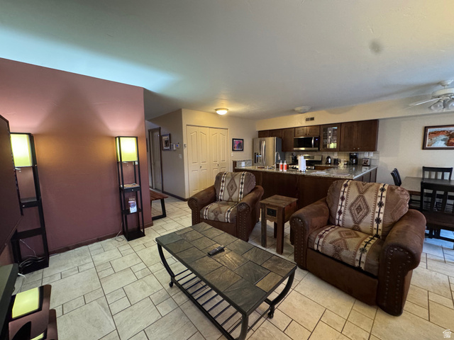 3439 Westwater Road Moab, UT 84532 - Photo 37 of 64 Living room