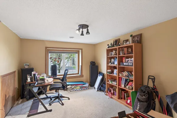 $269,900 | 1318 McAndrews Road East, Unit 23, Burnsville, MN 55337