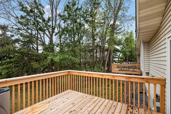 $269,900 | 1318 McAndrews Road East, Unit 23, Burnsville, MN 55337