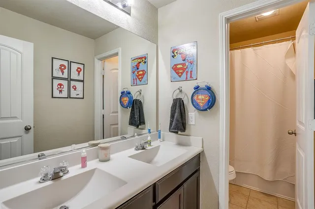 $370,000 | 373 Pin Cushion Trail, Burleson, TX 76028