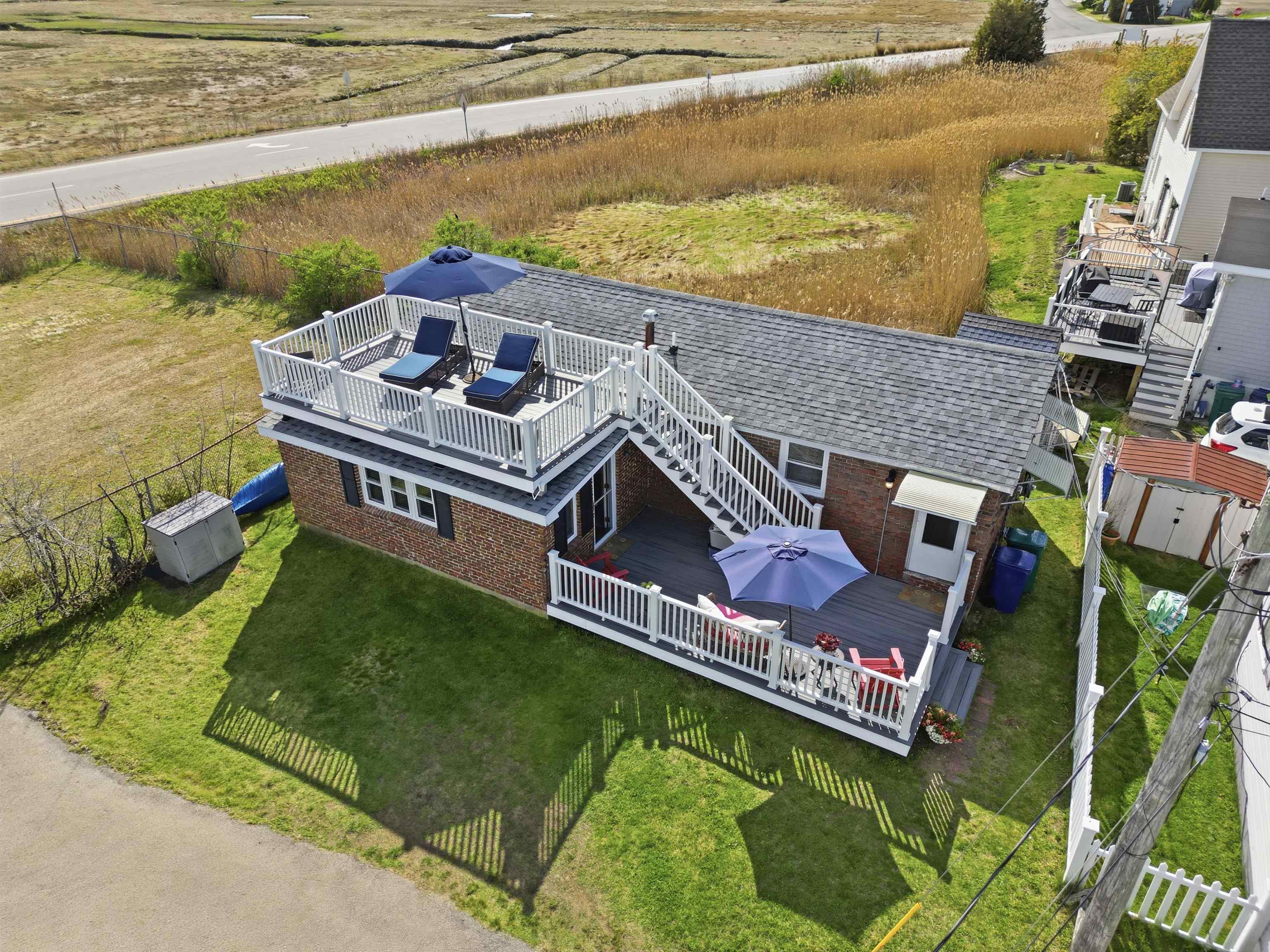 83 Church Street Hampton, NH 03842 - Photo 1 of 18
