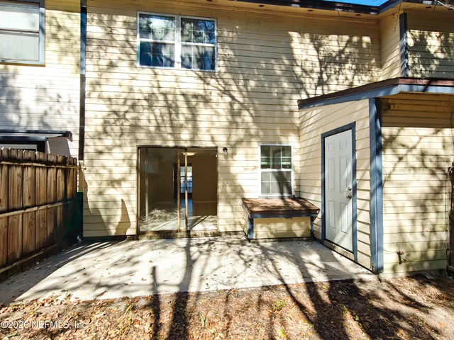 $1,450 | 6028 Duclay Road, Jacksonville, FL 32244