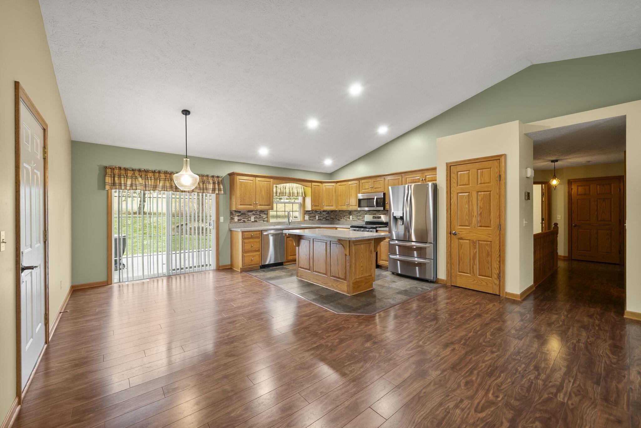 5 Compass Point Court Mount Vernon, OH 43050 - Photo 11 of 44 5-web-or-mls-DSC06531