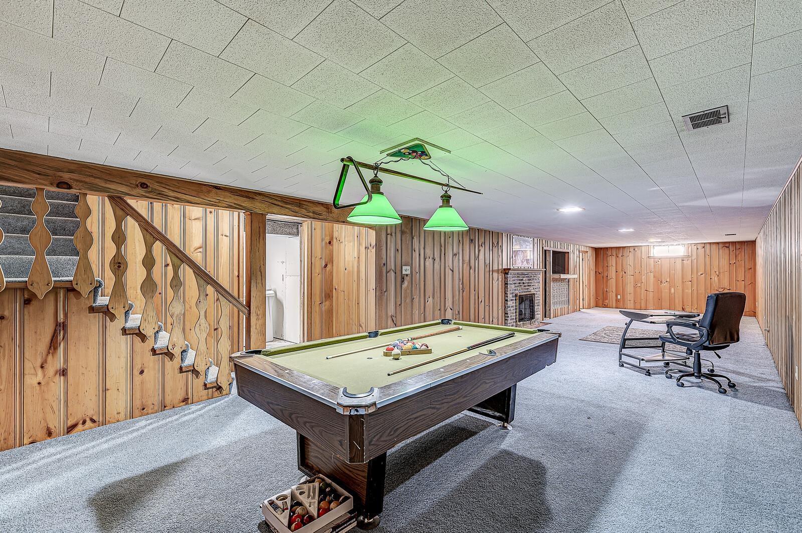 51374 Orange Road South Bend, IN 46628 - Photo 16 of 26 Gallery Image 16