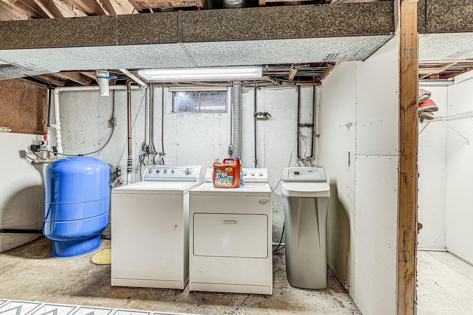 51374 Orange Road South Bend, IN 46628 - Photo 23 of 26 Gallery Image 23