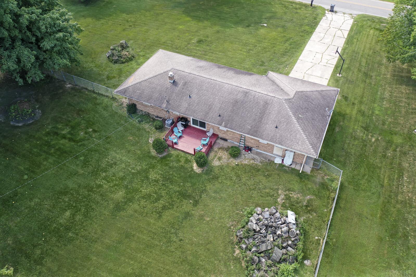 51374 Orange Road South Bend, IN 46628 - Photo 26 of 26 Gallery Image 26