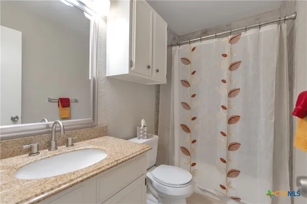 $148,000 | 1051 Country Club Drive, Unit 20, Seguin, TX 78155