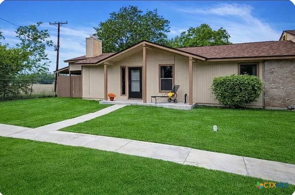 $148,000 | 1051 Country Club Drive, Unit 20, Seguin, TX 78155