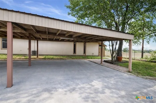 $148,000 | 1051 Country Club Drive, Unit 20, Seguin, TX 78155