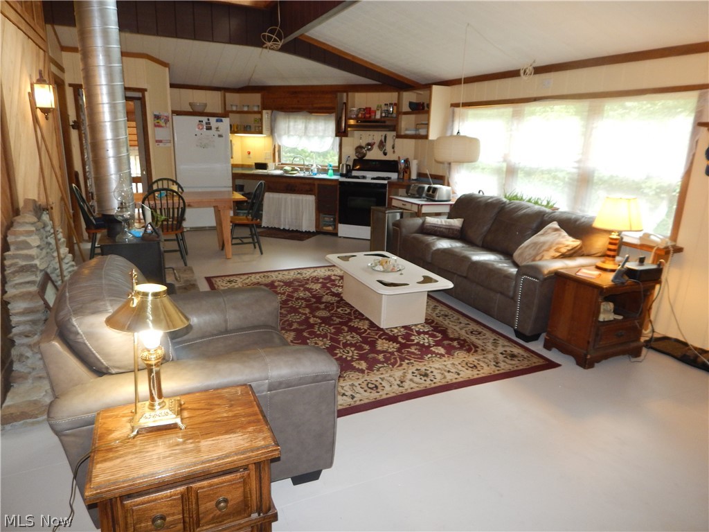 556 Goose Run Road Pullman, WV 26421 - Photo 9 of 35