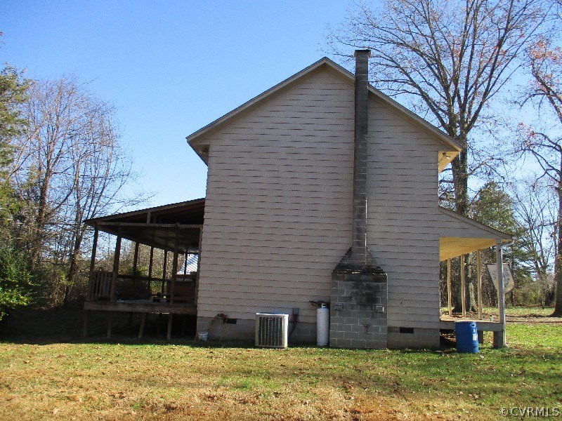19 Lowgrounds Road Farmville, VA 23901 - Photo 2 of 19 Gallery Image 2