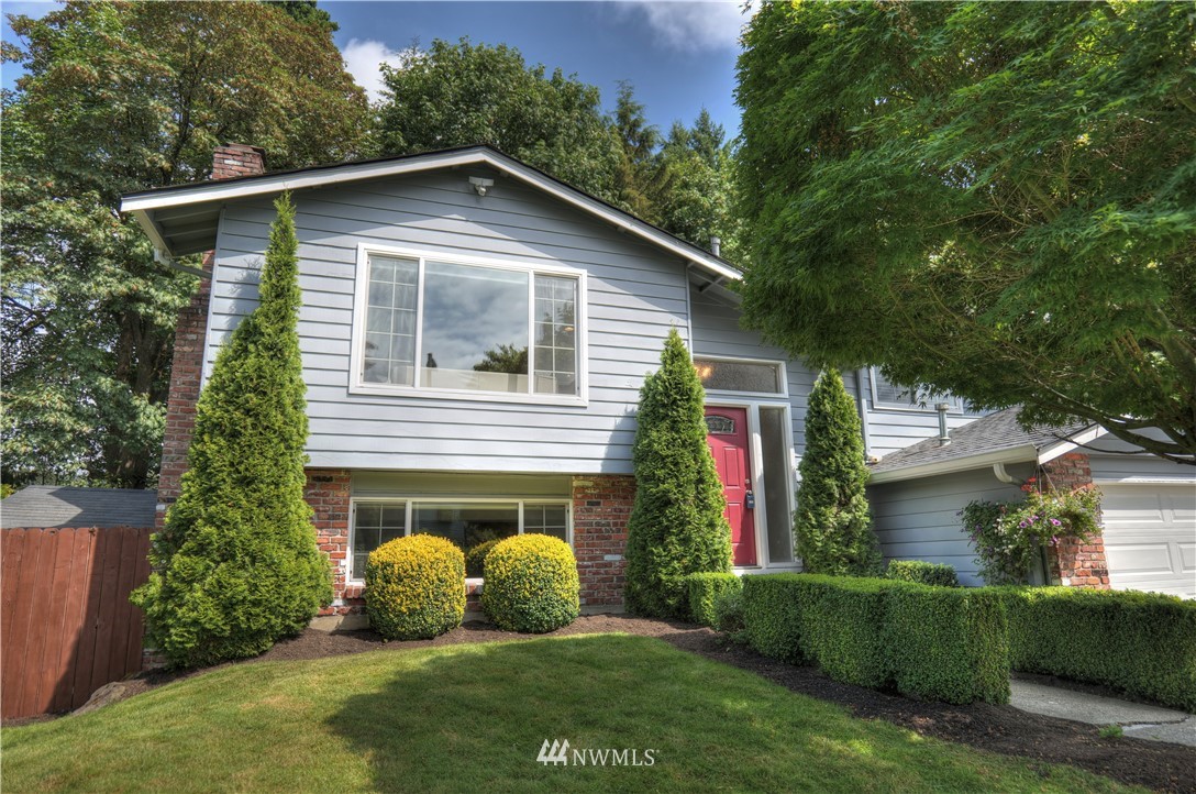 11917 Northeast 159th Street Bothell, WA 98011 - Photo 2 of 30 Gallery Image 2