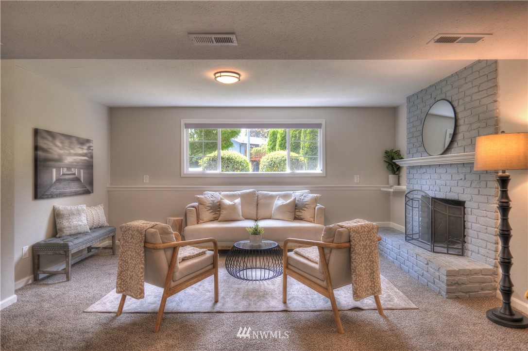 11917 Northeast 159th Street Bothell, WA 98011 - Photo 15 of 30 Gallery Image 15