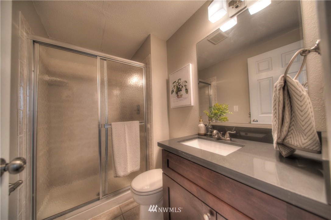 11917 Northeast 159th Street Bothell, WA 98011 - Photo 18 of 30 Gallery Image 18