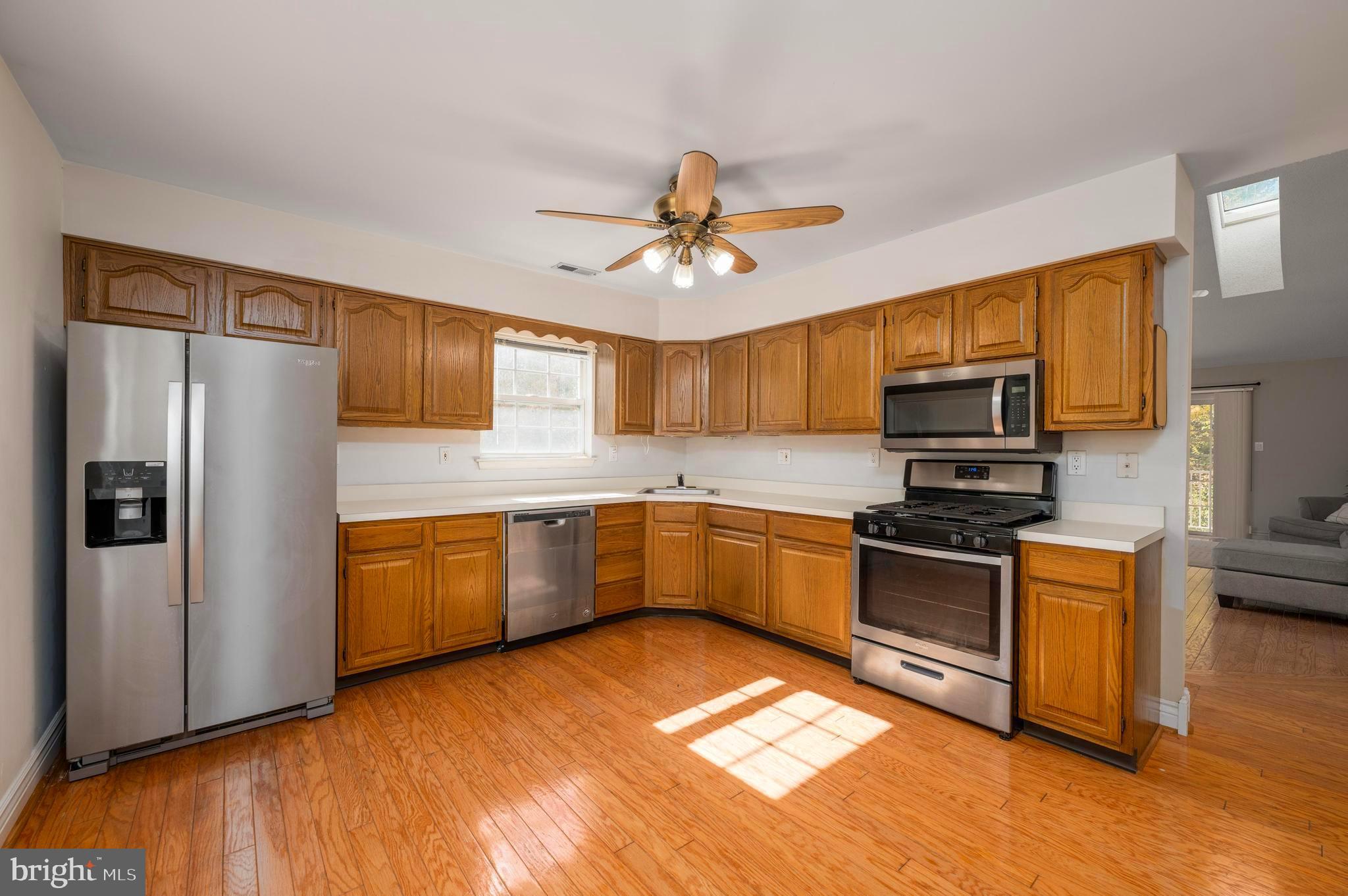 7302 B Normandy Drive Mount Laurel, NJ 08054 - Photo 9 of 19