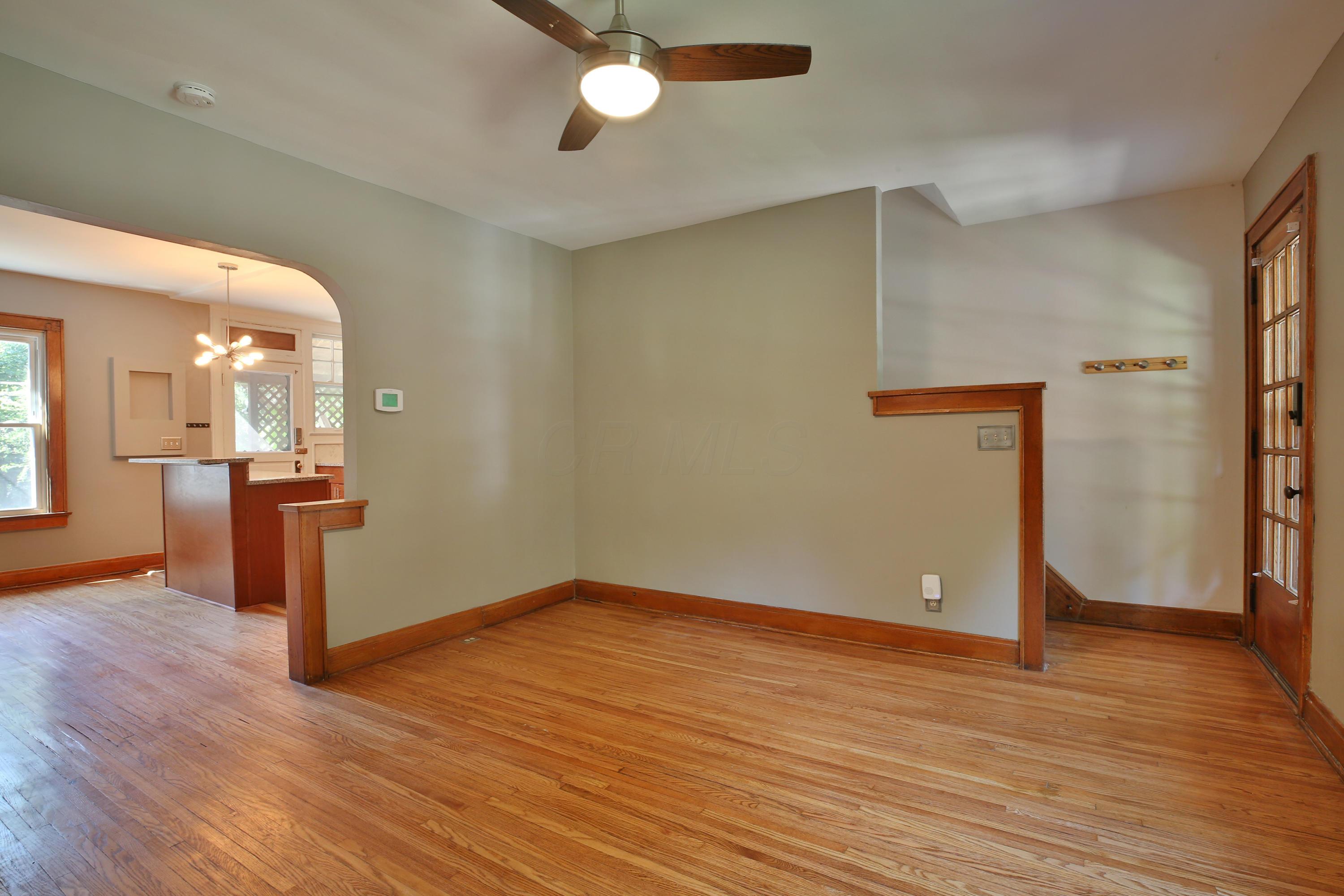 47 West Weber Road Columbus, OH 43202 - Photo 11 of 34