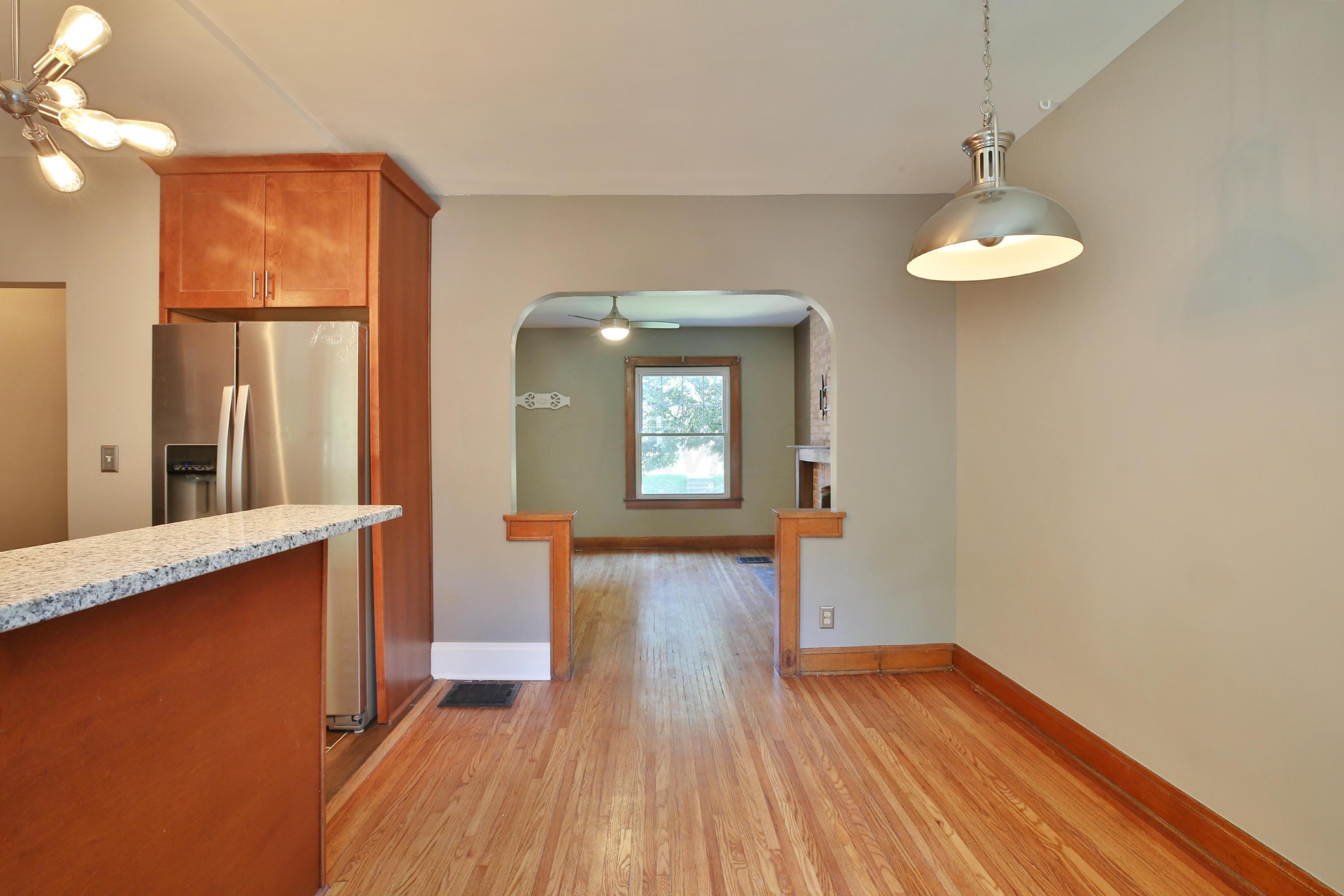 47 West Weber Road Columbus, OH 43202 - Photo 14 of 34