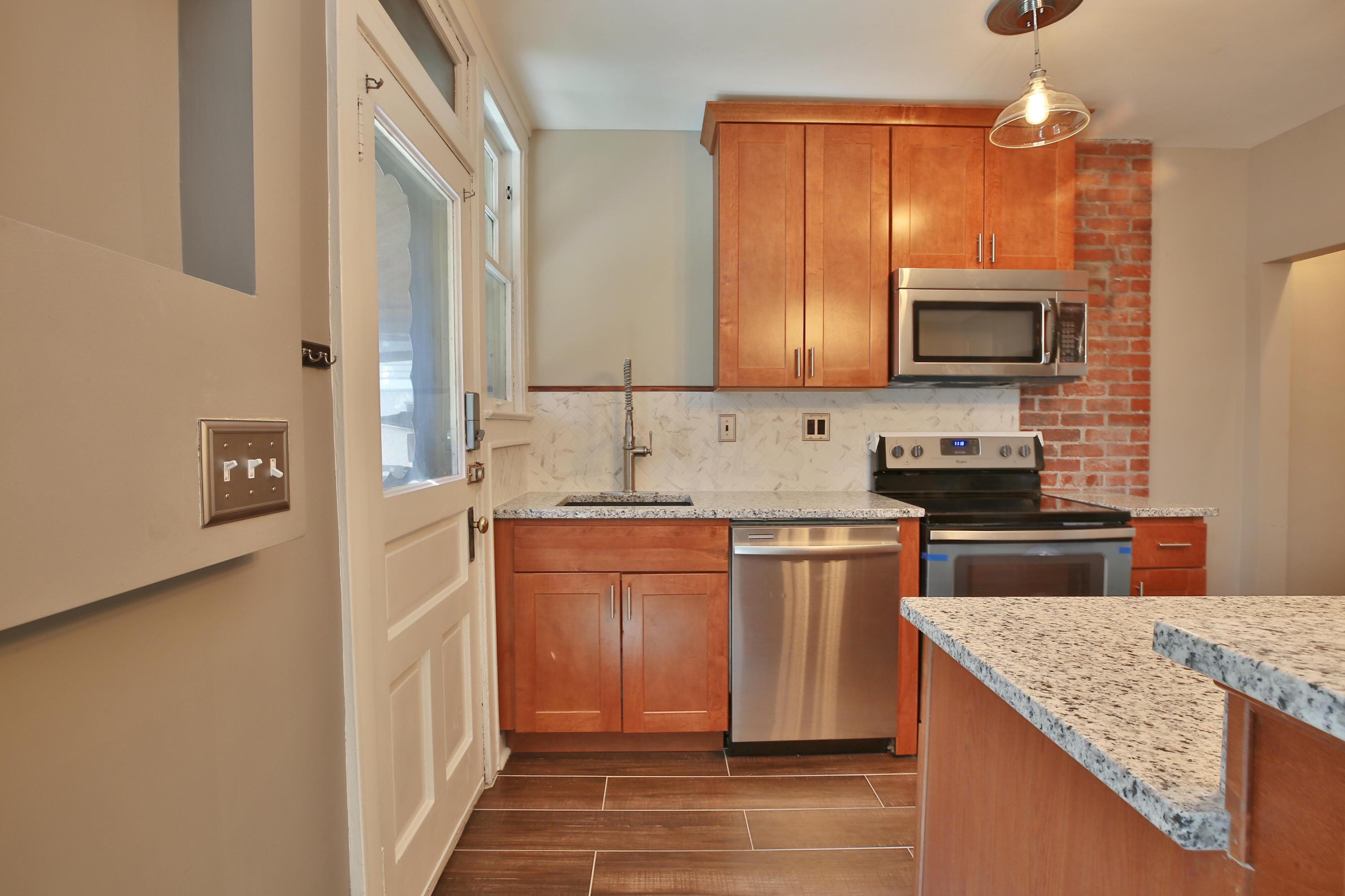 47 West Weber Road Columbus, OH 43202 - Photo 19 of 34
