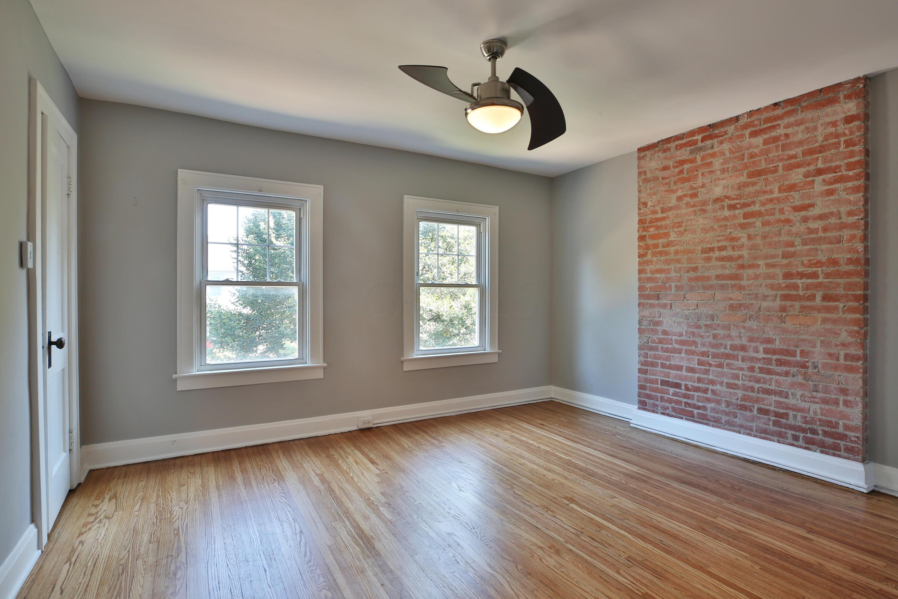 47 West Weber Road Columbus, OH 43202 - Photo 21 of 34
