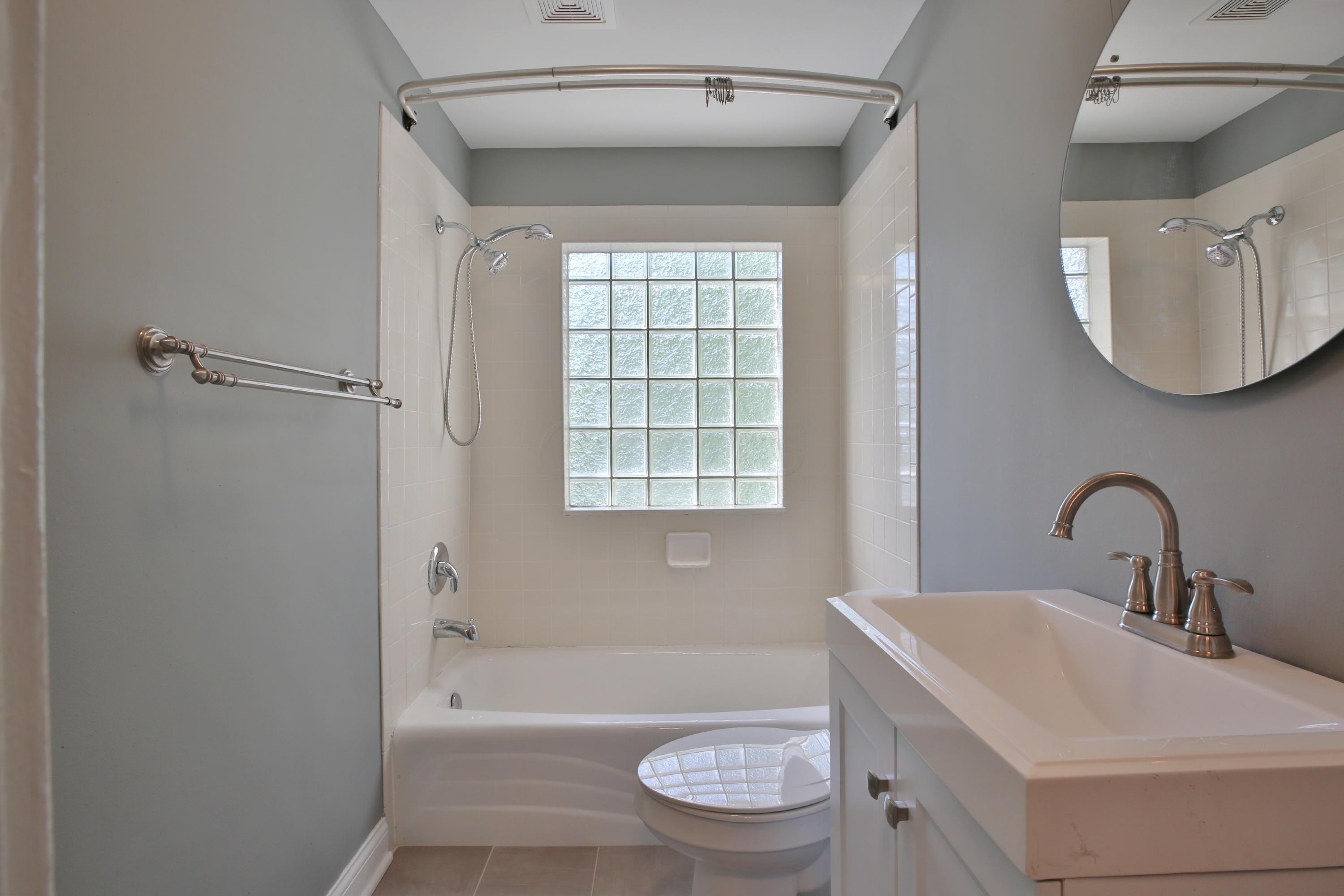 47 West Weber Road Columbus, OH 43202 - Photo 28 of 34
