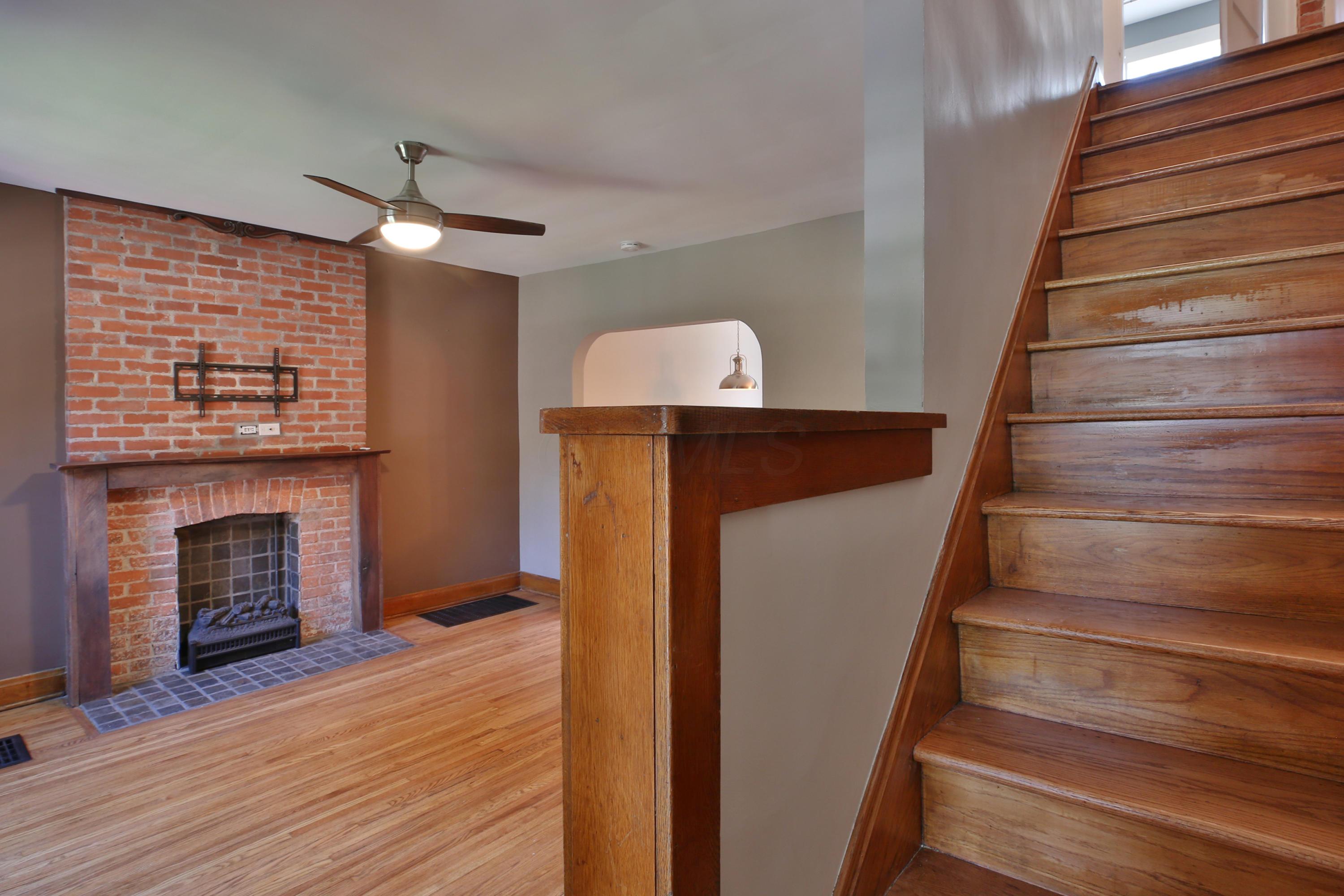 47 West Weber Road Columbus, OH 43202 - Photo 6 of 34