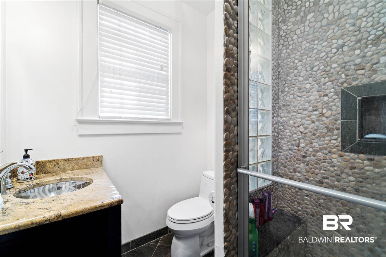 1911 Clearmont Street Mobile, AL 36606 - Photo 16 of 28