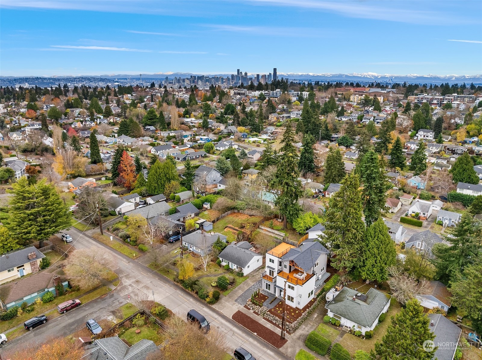 3304 49th Avenue Southwest Seattle, WA 98116 - Photo 33 of 34 an aerial view of multiple house