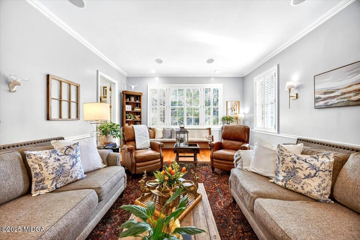 1158 Jackson Springs Road Macon, GA 31211 - Photo 8 of 42 a living room with furniture and a large window