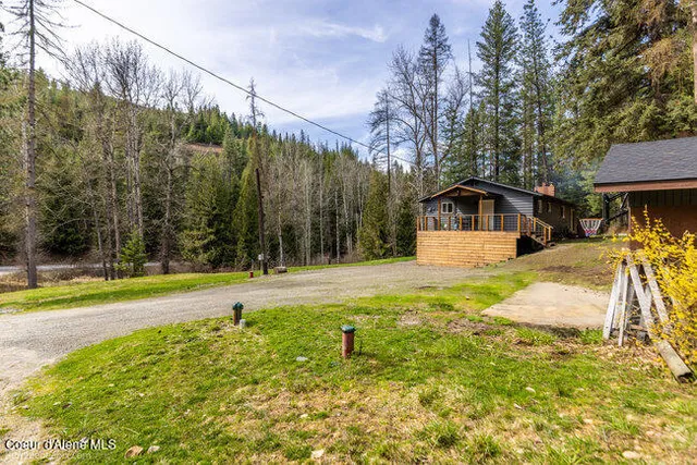 $575,000 | 21 Lochsa Lane, Pinehurst, ID 83850