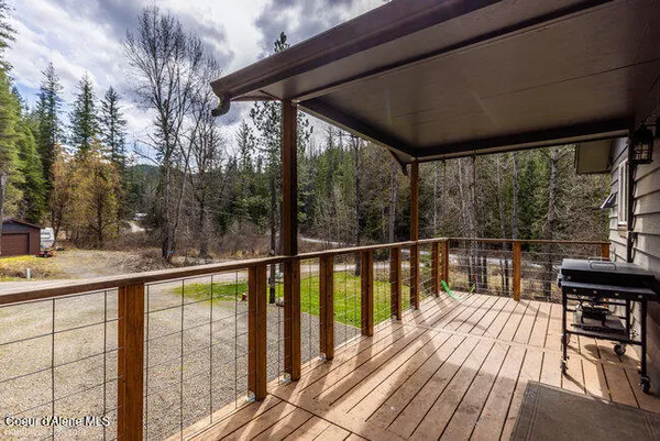 $534,900 | 21 Lochsa Lane, Pinehurst, ID 83850
