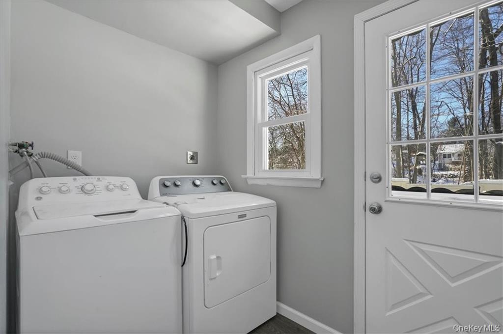 36 Ironworks Road Monroe, NY 10950 - Photo 31 of 37 Laundry area featuring baseboards and separate washer and dryer