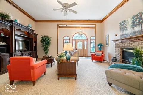 $599,998 | 1120 Buttonwood Court, Greenfield, IN 46140