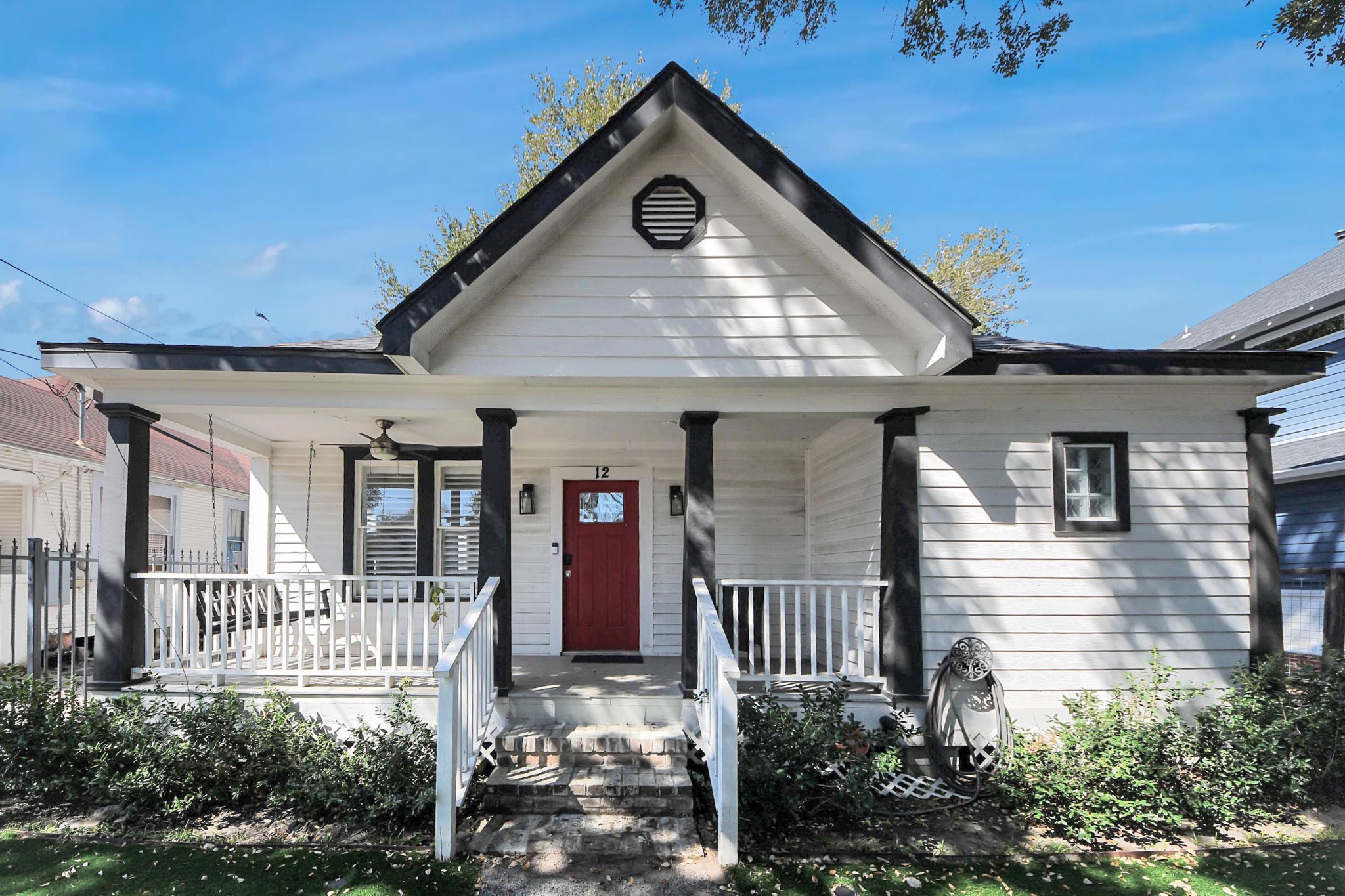 12 Stiles Street Houston, TX 77011 - Photo 2 of 41