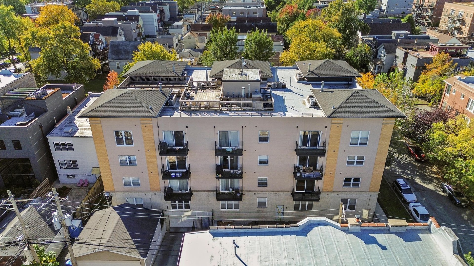 2720 West Cortland Street, Unit 302 Chicago, IL 60647 - Photo 14 of 17